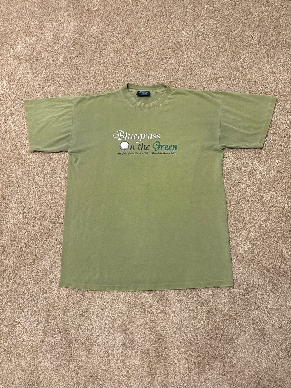 Vintage Bluegrass on the Green Golf T-Shirt